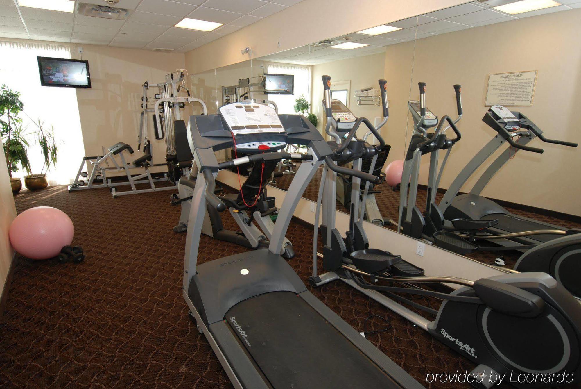 Best Western Plus Travel Hotel Toronto Airport Exterior photo